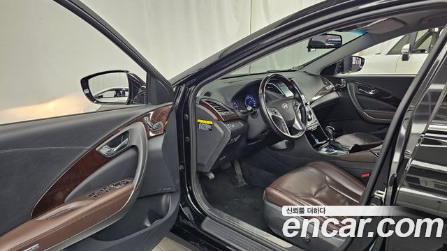 Hyundai Grandeur 2015 — photo 10