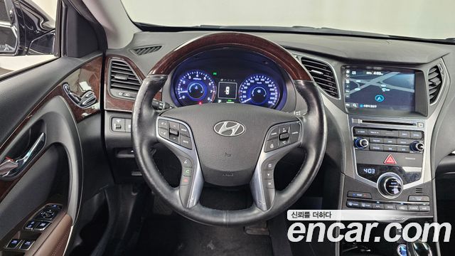 Hyundai Grandeur 2015 — photo 13