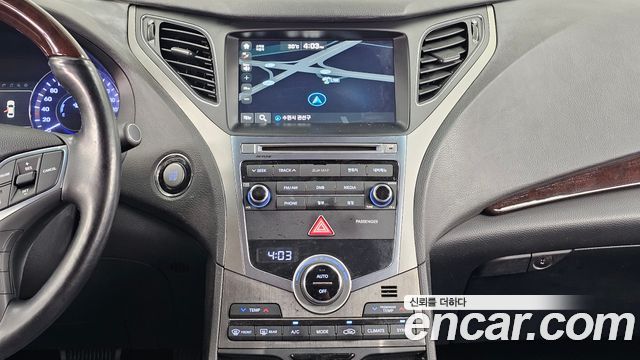 Hyundai Grandeur 2015 — photo 14