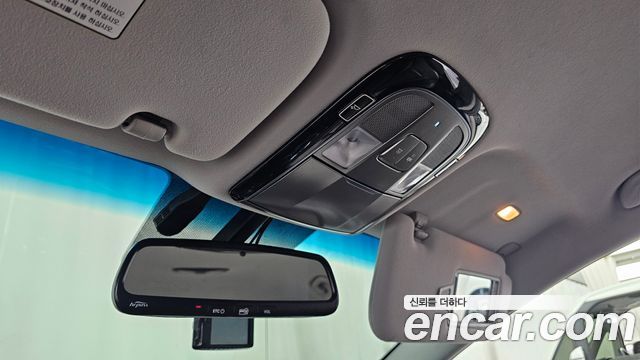 Hyundai Grandeur 2015 — photo 17