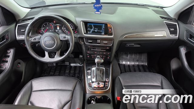 Audi Q5 2016 — photo 10