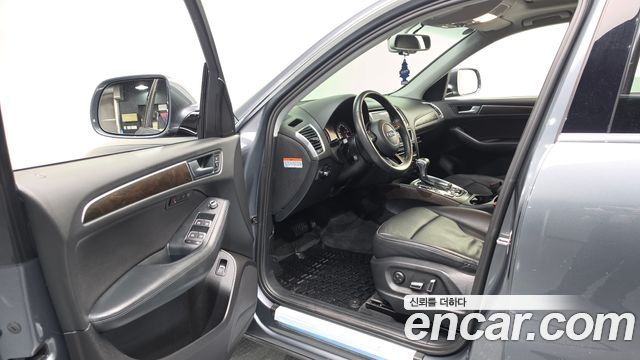 Audi Q5 2016 — photo 13