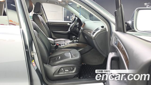 Audi Q5 2016 — photo 17