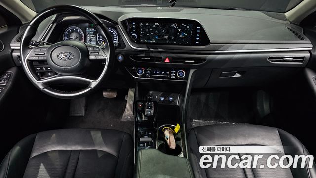 Hyundai Sonata 2023 — photo 10