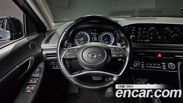 Hyundai Sonata 2023 — photo 19