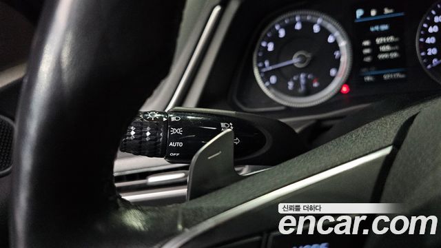 Hyundai Sonata 2023 — photo 28