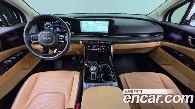 Kia Canival 2023 — photo 10