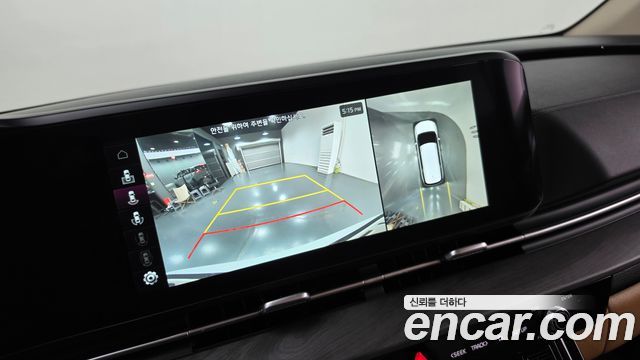 Kia Canival 2023 — photo 20