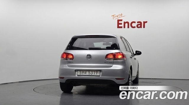 Volkswagen Golf 2010 — photo 4
