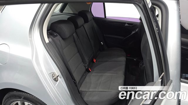 Volkswagen Golf 2010 — photo 11