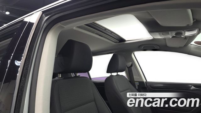 Volkswagen Golf 2010 — photo 14