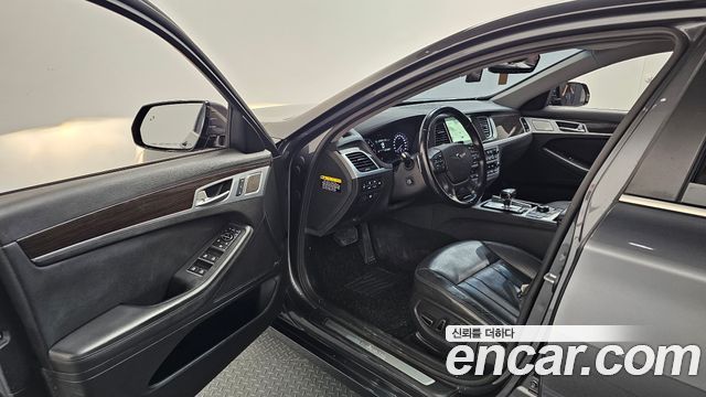 Genesis G80 2018 — photo 13