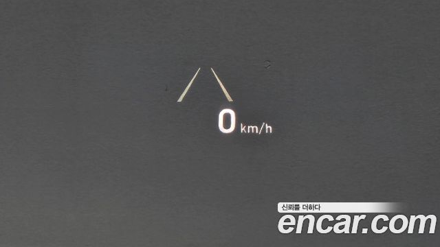 Genesis G80 2018 — photo 26