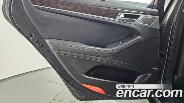 Genesis G80 2018 — photo 15