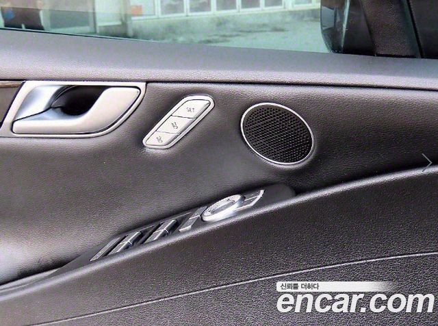 Genesis G80 2021 — photo 11