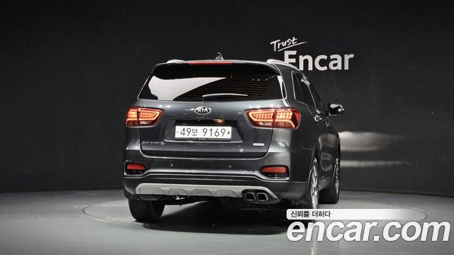 Kia Sorento 2019 — photo 4