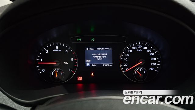 Kia Sorento 2019 — photo 11