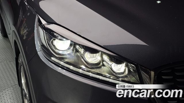 Kia Sorento 2019 — photo 8