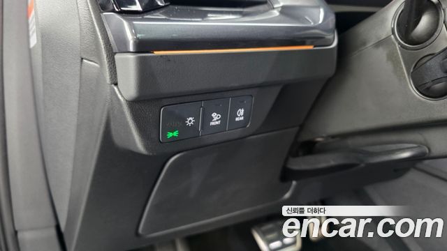 Audi Q4 e-tron 2025 — photo 30