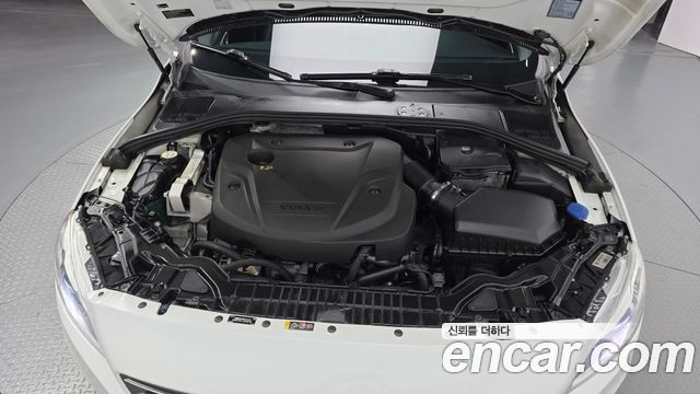 Volvo S60 2017 — photo 6