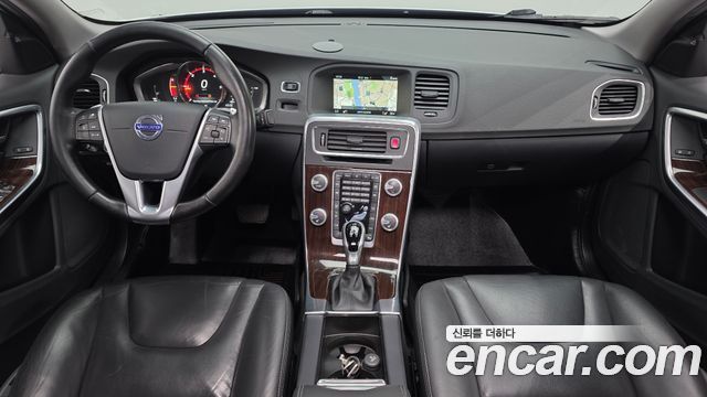 Volvo S60 2017 — photo 7