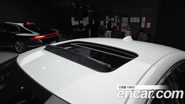 Volvo S60 2017 — photo 19