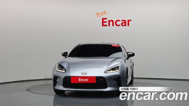 Toyota 86 2024 — photo 3