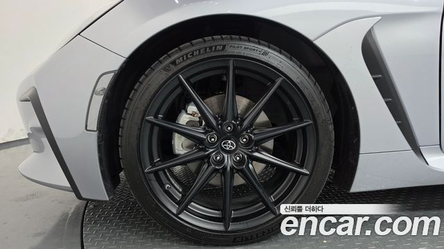Toyota 86 2024 — photo 5