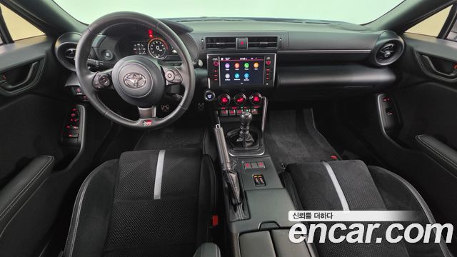 Toyota 86 2024 — photo 10