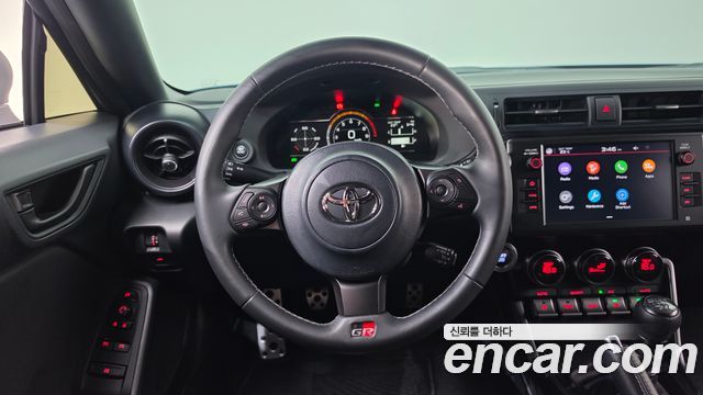 Toyota 86 2024 — photo 18