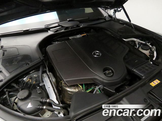 Mercedes-Benz S-Class 2024 — photo 19