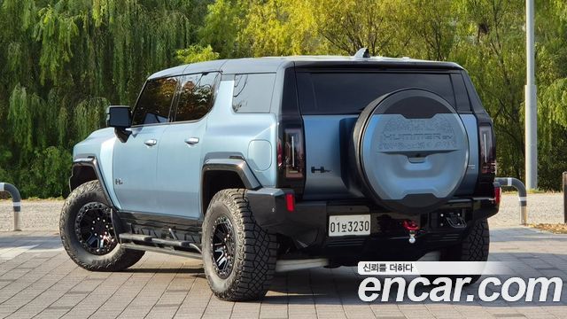 GMC Hummer EV 2024 — photo 2