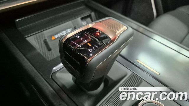 GMC Hummer EV 2024 — photo 9