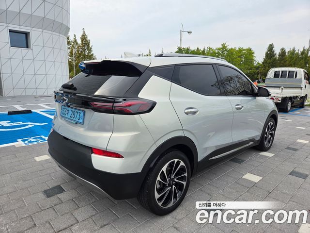 Chevrolet Korea 볼트 EUV 2023 — photo 4
