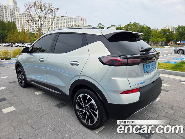 Chevrolet Korea 볼트 EUV 2023 — photo 6