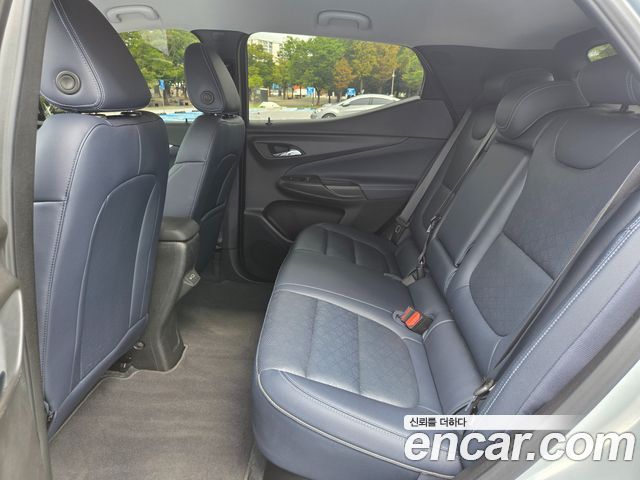 Chevrolet Korea 볼트 EUV 2023 — photo 11