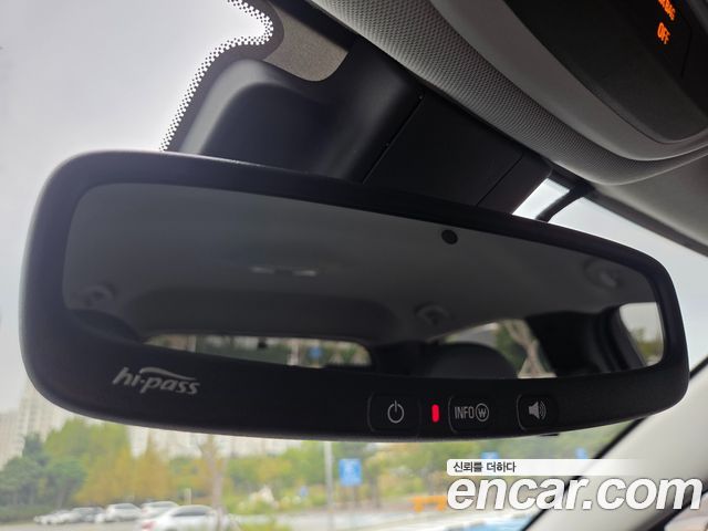 Chevrolet Korea 볼트 EUV 2023 — photo 18