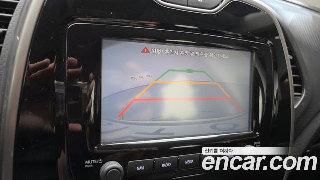 Renault Korea QM3 2015 — photo 23