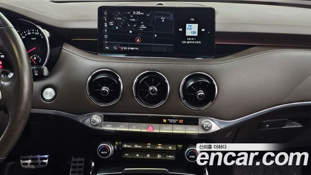 Kia Stinger 2021 — photo 13