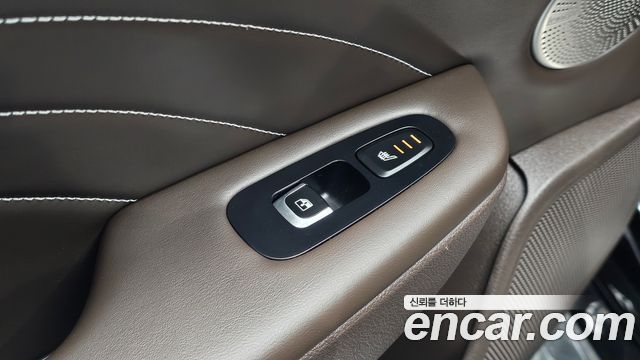 Kia Stinger 2021 — photo 17