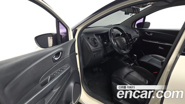Renault Korea QM3 2018 — photo 13