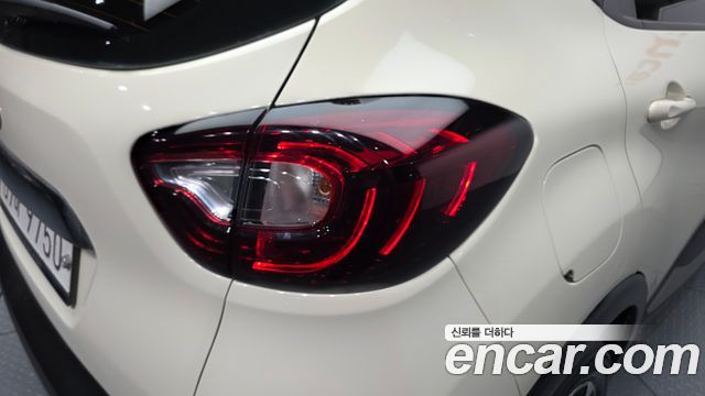 Renault Korea QM3 2018 — photo 9