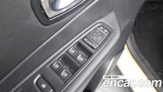 Renault Korea QM3 2018 — photo 29