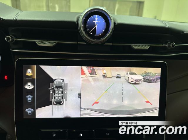 Maserati Grecale 2024 — photo 16