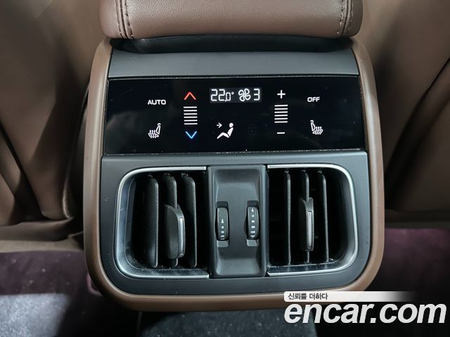 Maserati Grecale 2024 — photo 17
