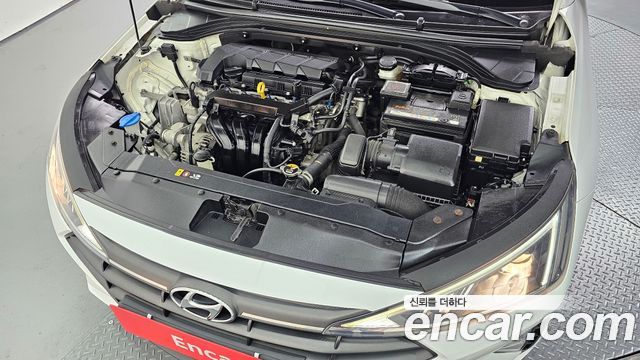 Hyundai AVANTE 2019 — photo 6