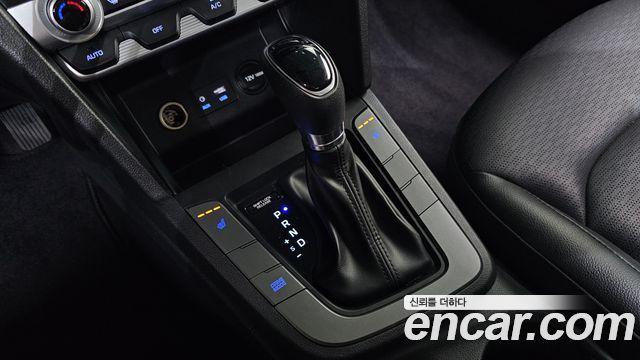 Hyundai AVANTE 2019 — photo 9