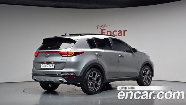 Kia Sportage 2019 — photo 2