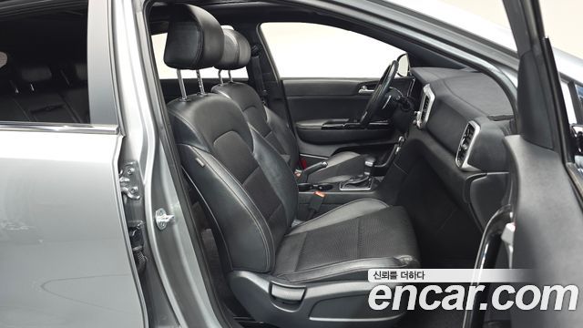 Kia Sportage 2019 — photo 16