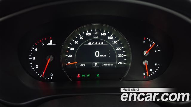 Kia Sorento 2015 — photo 8